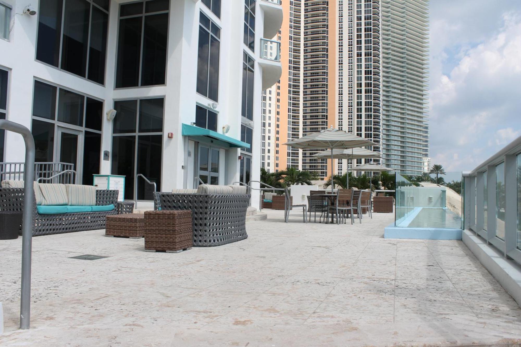Marenas Beach Resort Sunny Isles Beach Eksteriør billede