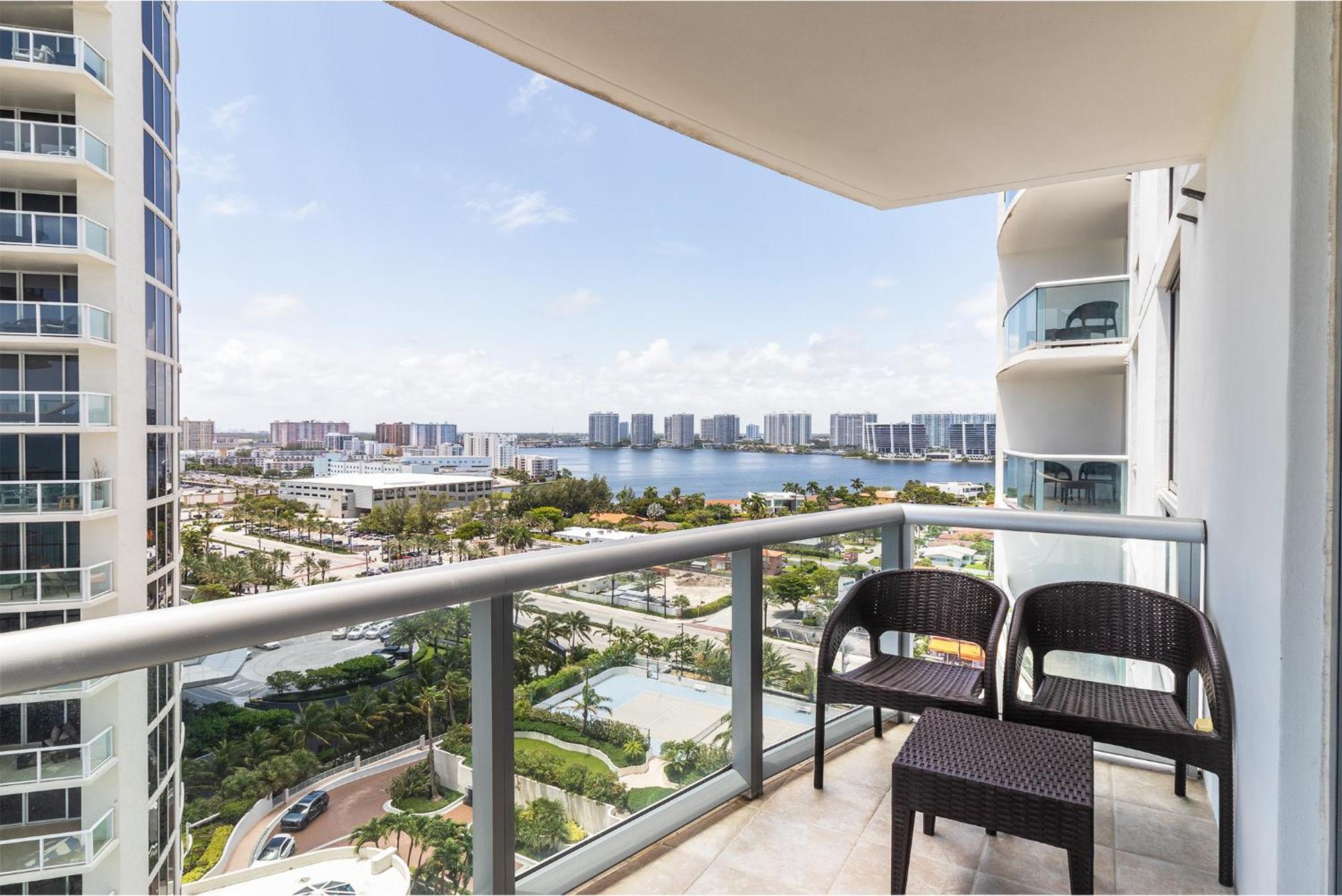 Marenas Beach Resort Sunny Isles Beach Eksteriør billede